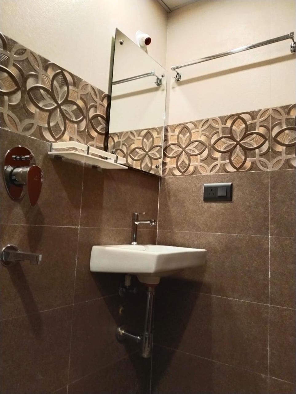 Hotel Windsor Plaza 海得拉巴 外观 照片